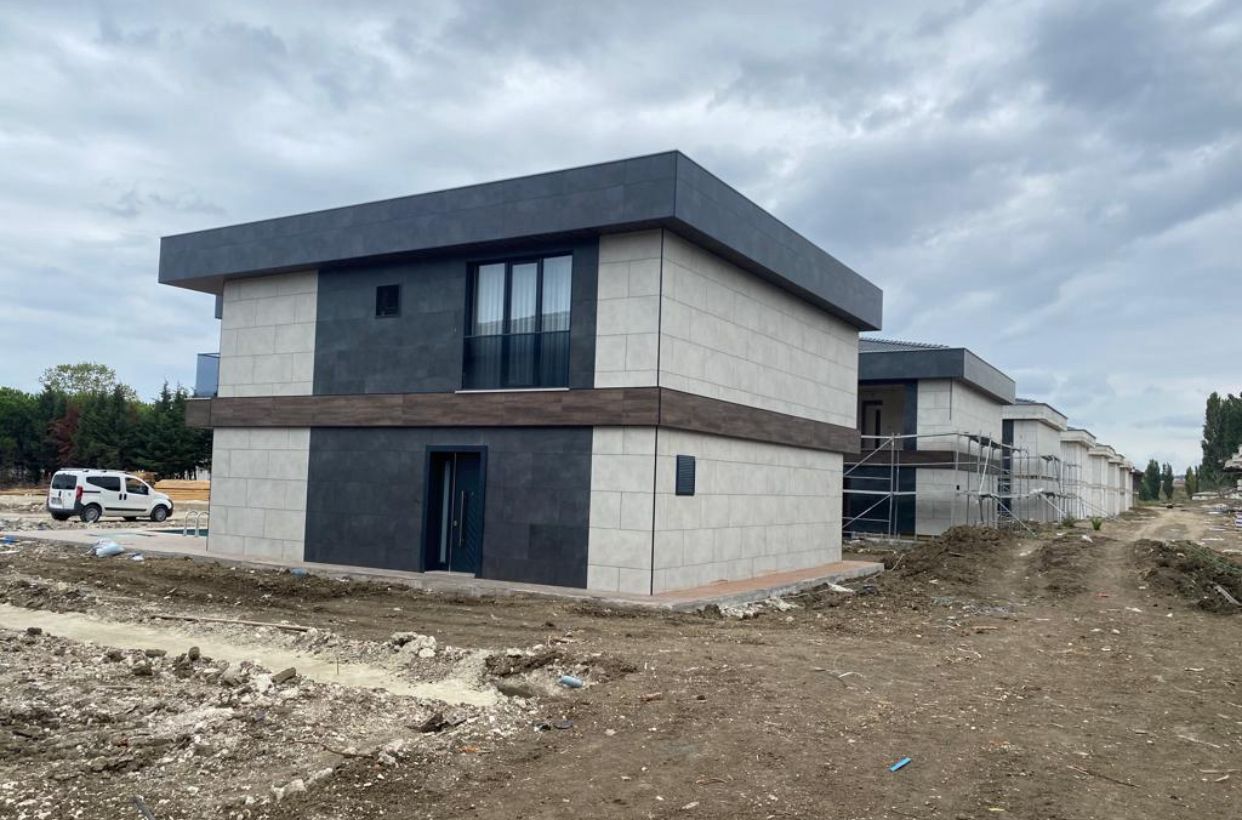 Zorlu Cephe Sistemleri